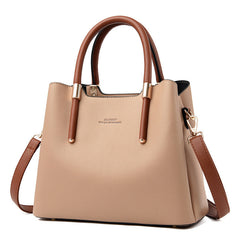 Elegant Women's Handbag �Timeless Style for Every Occasion
