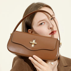 Spring And Summer New Moon Baguette Bag Leather Handbag