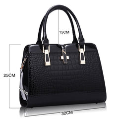 Elegant Ladies Handbag �Style Meets Function