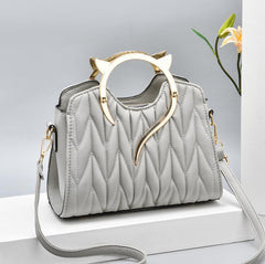 Hand Held Simple Temperament One Shoulder Messenger Bag