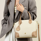 A Versatile Retro Minimalist Crossbody Bag