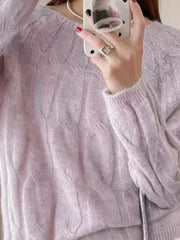 Soft Cable-Knit Round Neck Sweater