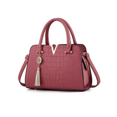 Casual wild handbag