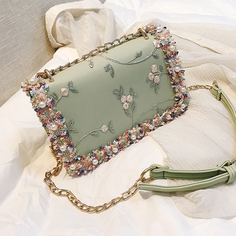 Women's Embroidered Fashion chain Strap Shoulder Bag