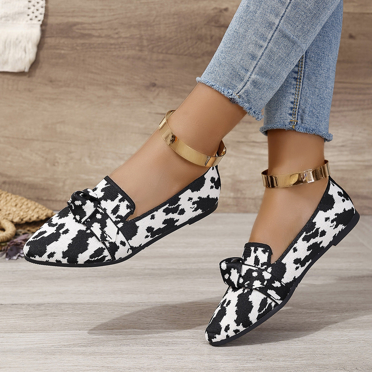 Breathable Pointed Toe Mesh Slip-On Flats