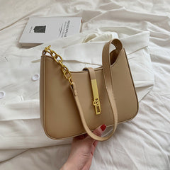 Stylish Handbags Go With Everything