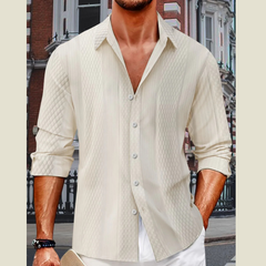 Men's Classic Fit Long Sleeve Button-Up Shirt