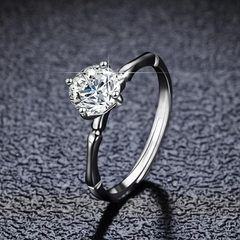 1 Carat Moissanite Minimalist Ring