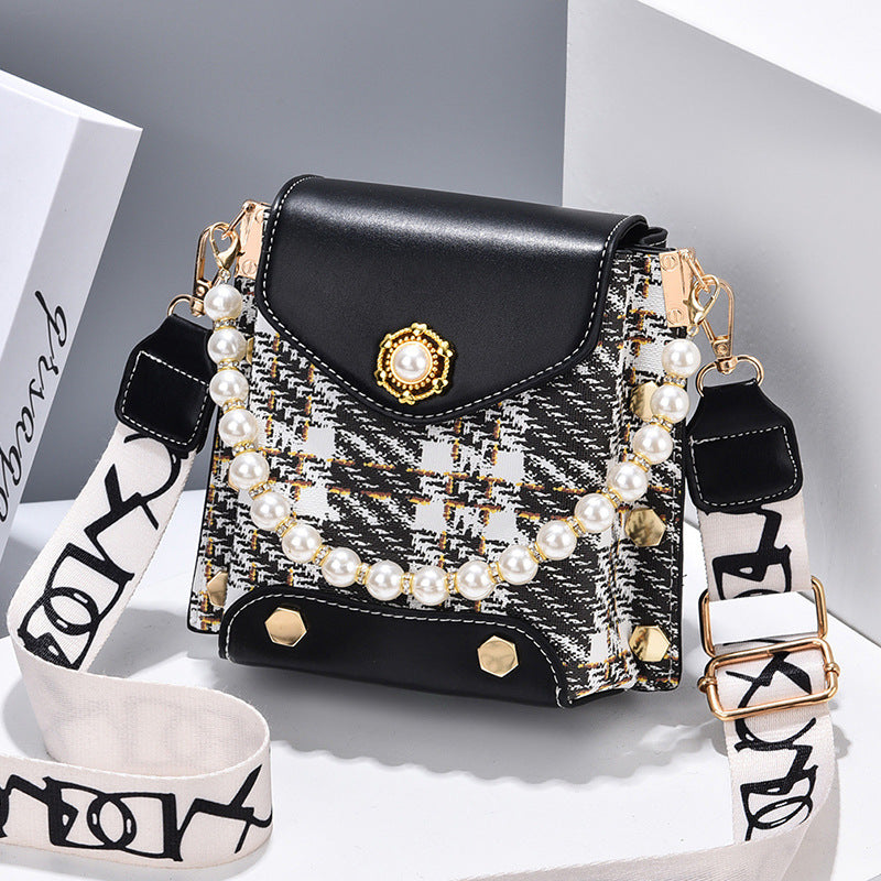 Women's Fashion Cute Pearl Chain Shoulder Bags