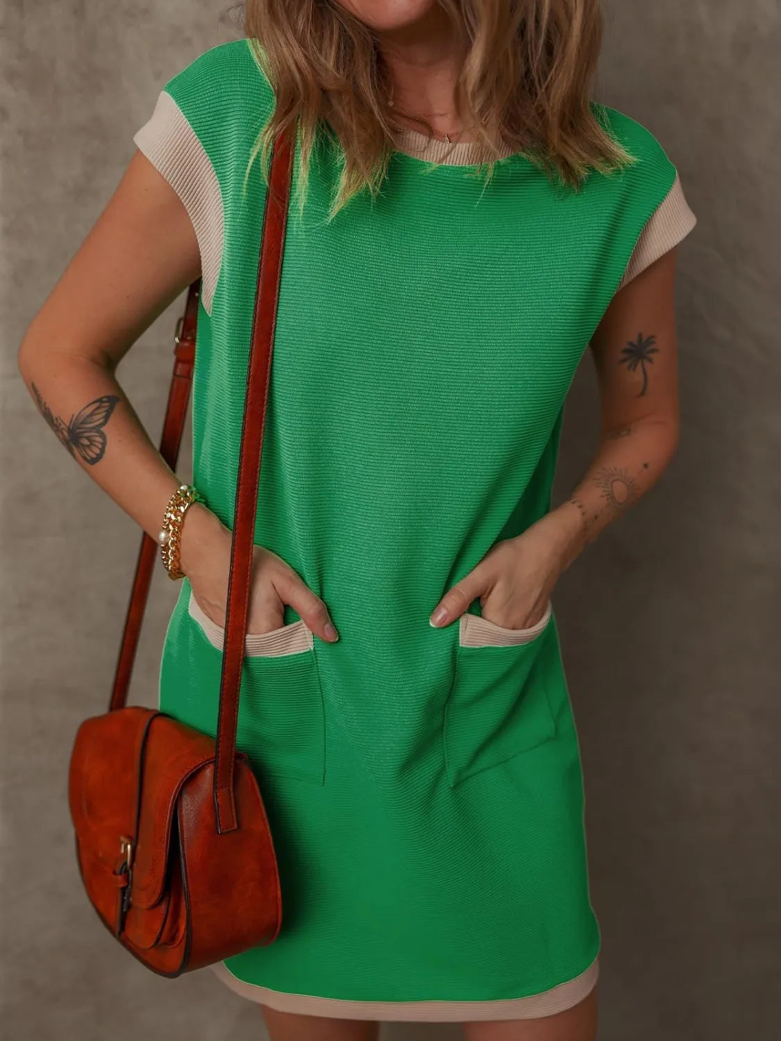 Classic Cap Sleeve Round Neck Mini Dress